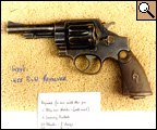 Le S&W Mark II du film